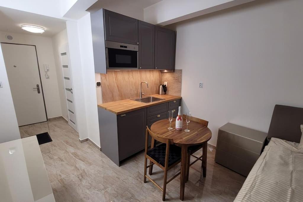 Luxusni Apartman Nedaleko Centra Prag Exterior foto